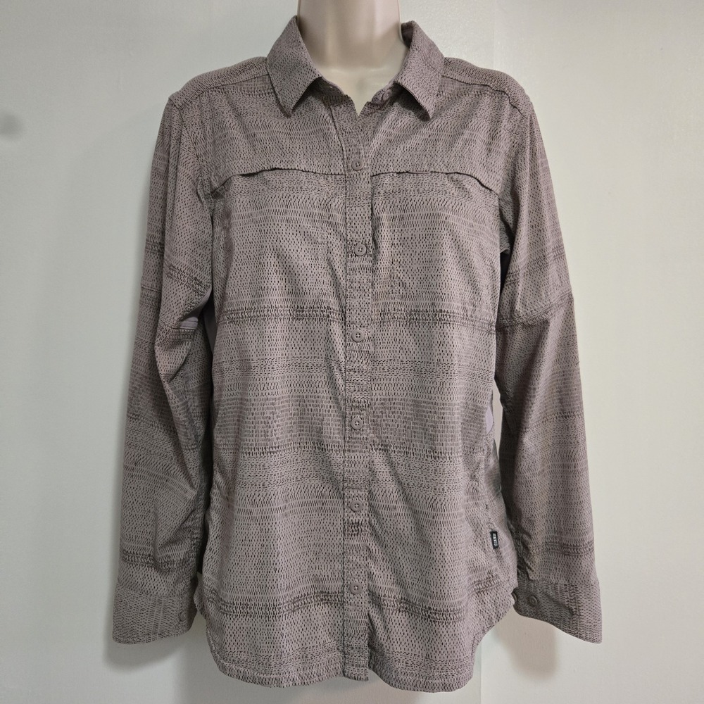 REI Co-op  Sz M Beige Vented Fish Hike Camp Light Shirt Long‎ Sleeve Women's